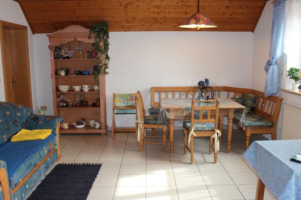 Ferienwohnung Schuetz Hirschaid Bagian luar foto